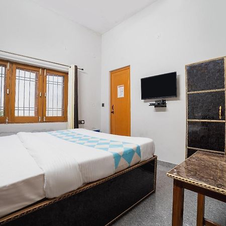 Hotel O Home Gautam Homestay Dehradun Dış mekan fotoğraf