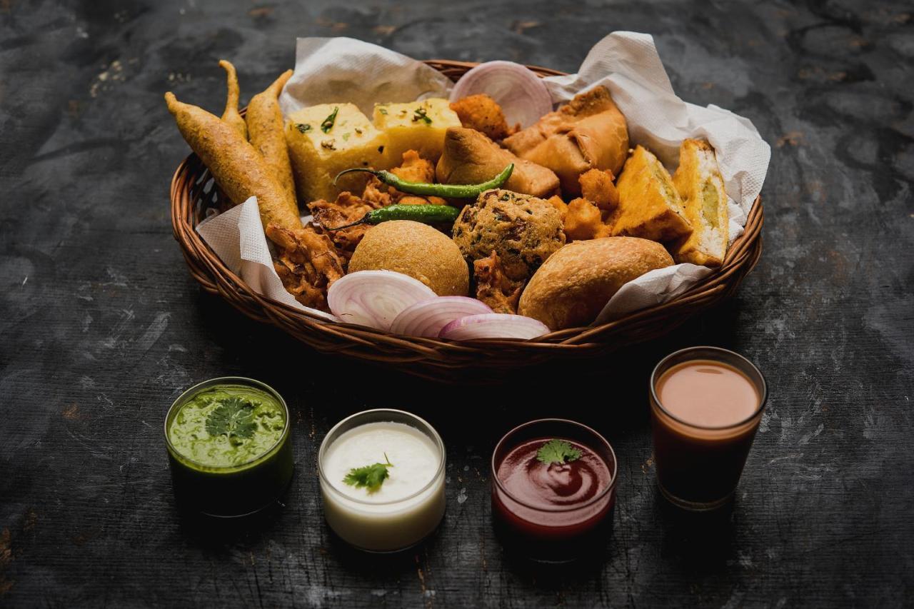 Hotel O Home Gautam Homestay Dehradun Dış mekan fotoğraf